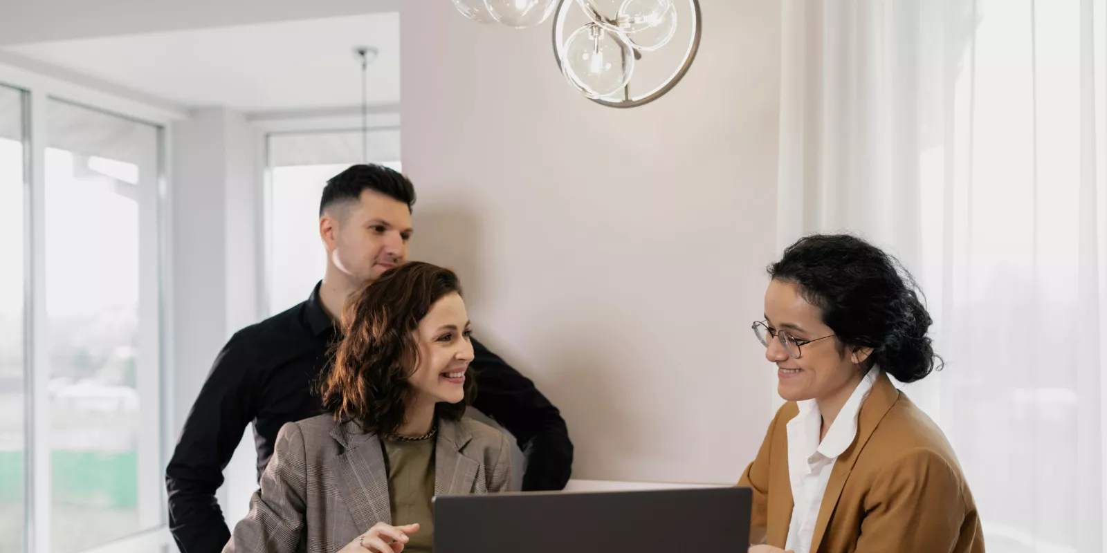 Diferencias en Agentes Inmobiliarios en Girona